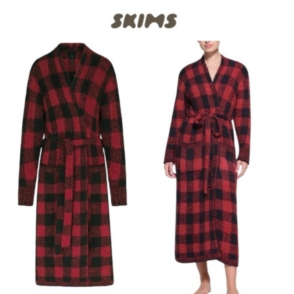Skims Cozy Knit Unisex Robe Sz S/M in Red NWT 128$